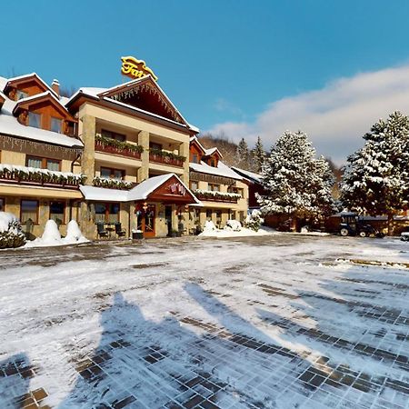 Garni Hotel Fatra Terchová Buitenkant foto