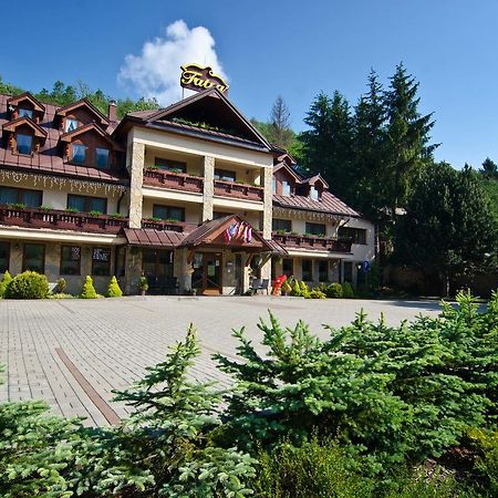 Garni Hotel Fatra Terchová Buitenkant foto