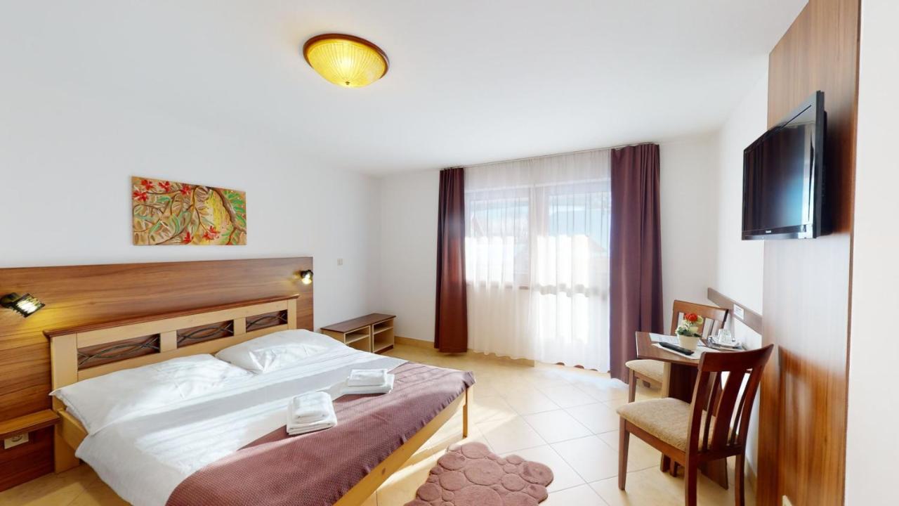 Garni Hotel Fatra Terchová Buitenkant foto