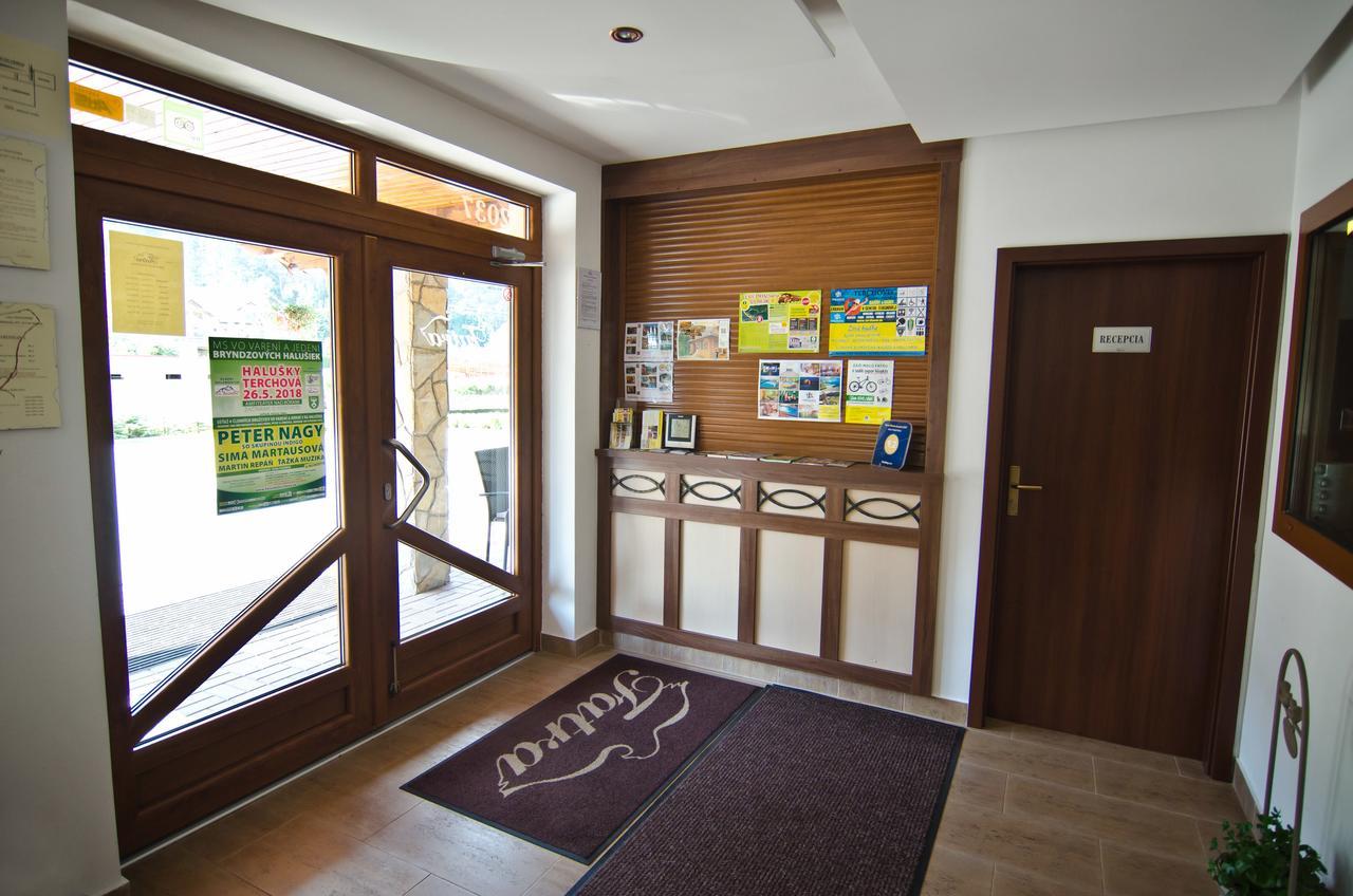 Garni Hotel Fatra Terchová Buitenkant foto